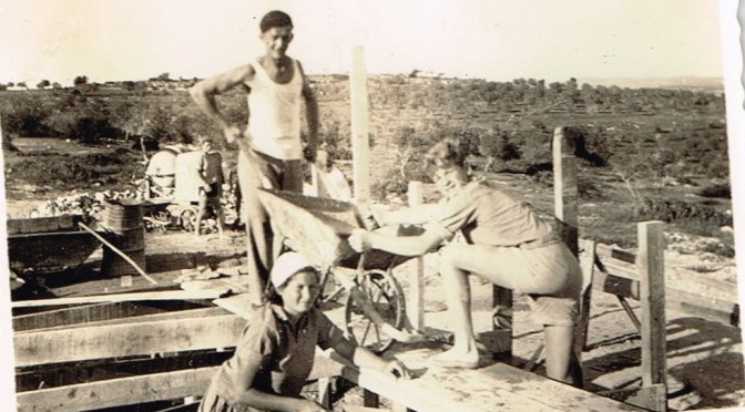 יוצקים בבריכה 3